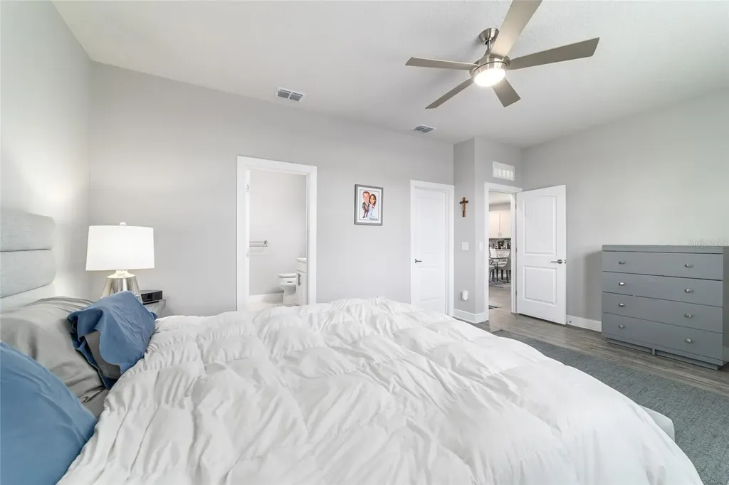 9435 SW 52nd Loop Ocala FL 34481