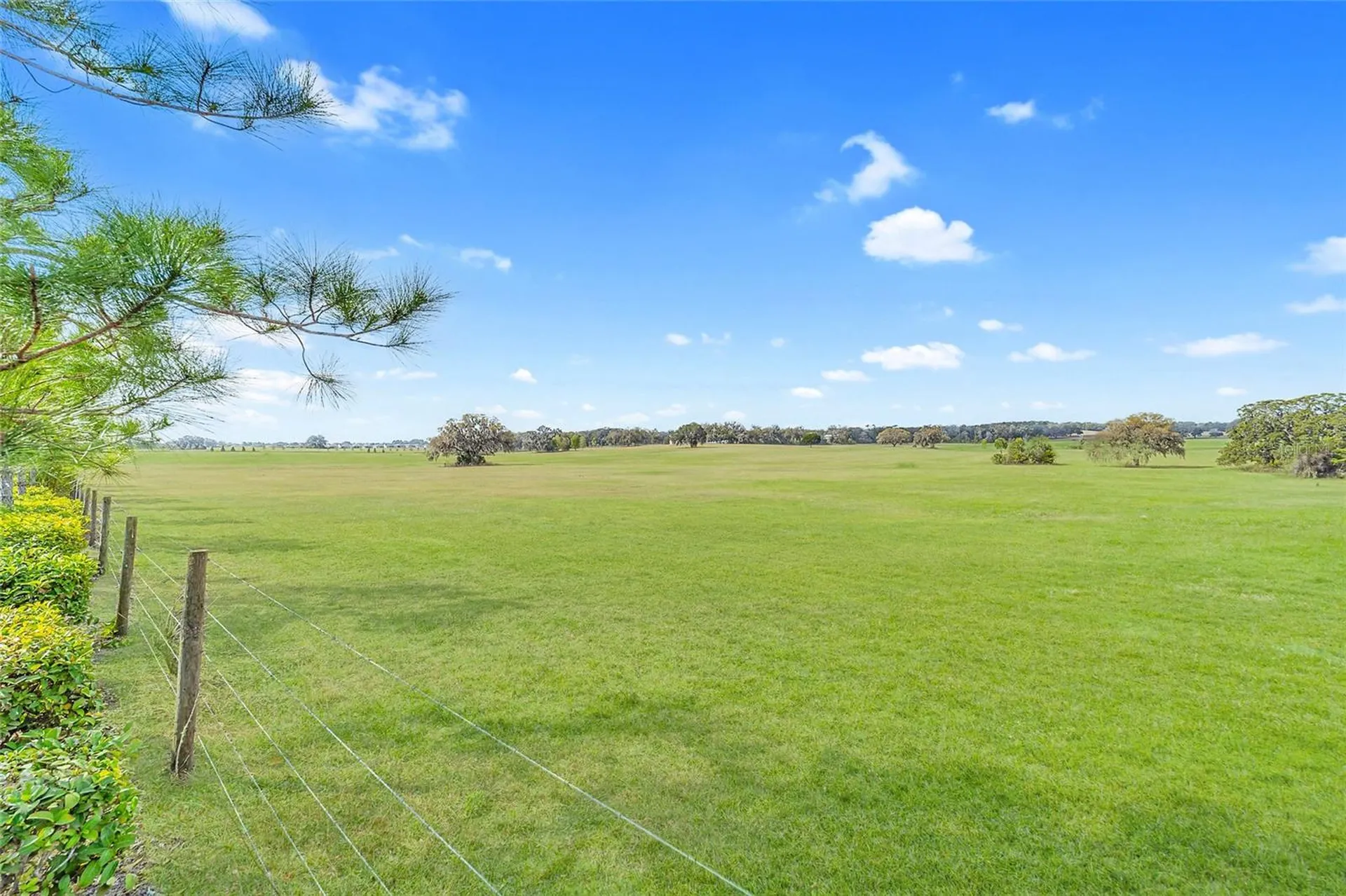 9435 SW 52nd Loop Ocala FL 34481