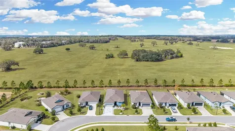 9435 SW 52nd Loop Ocala FL 34481