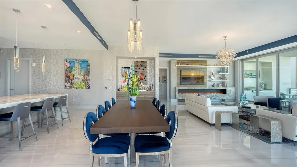 401 Quay Commons Sarasota FL 34236