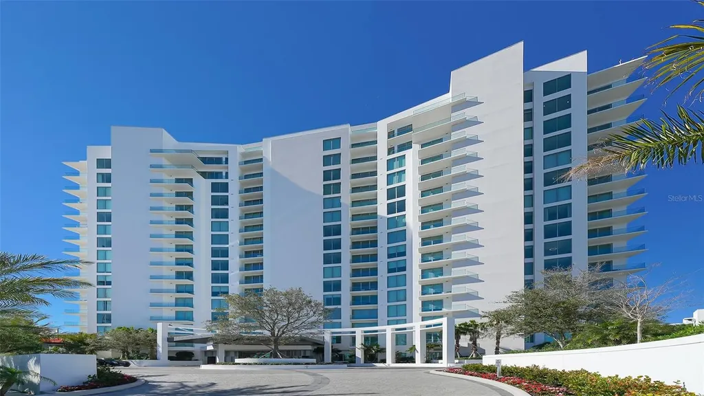 401 Quay Commons Sarasota FL 34236