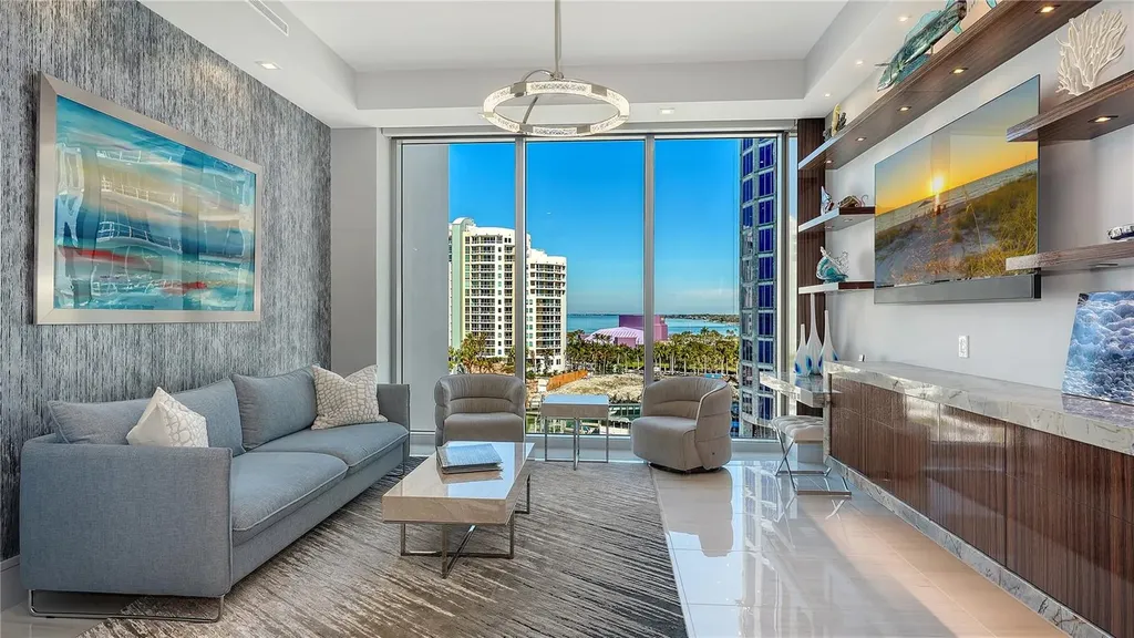 401 Quay Commons Sarasota FL 34236