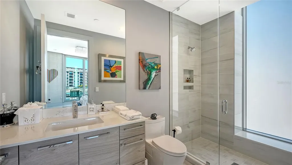 401 Quay Commons Sarasota FL 34236