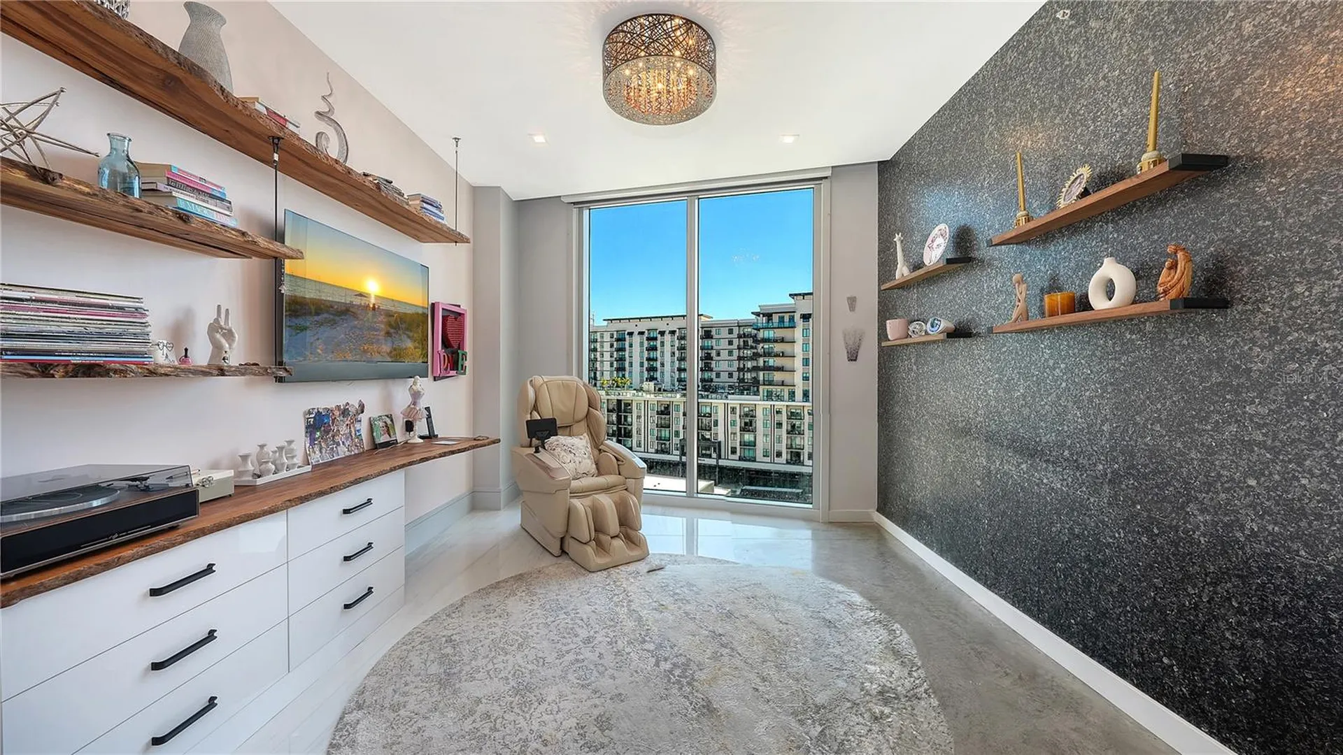 401 Quay Commons Sarasota FL 34236