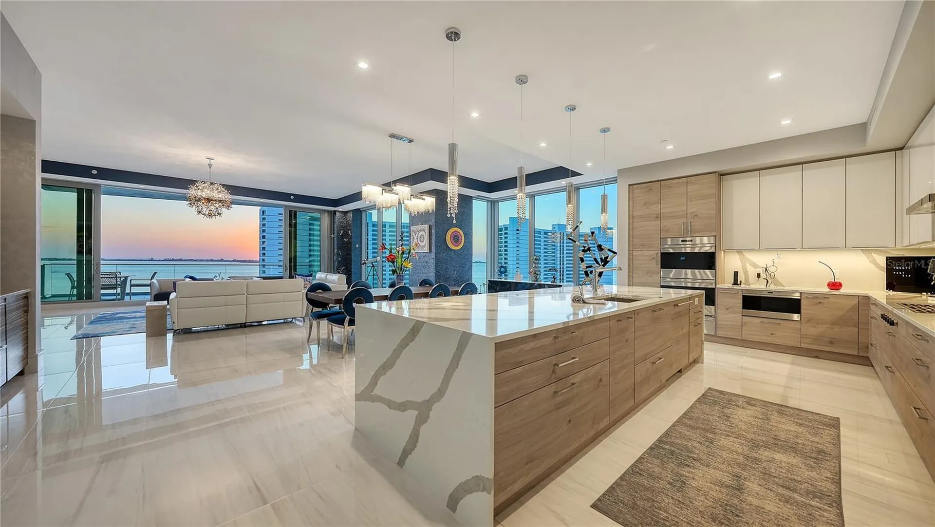 401 Quay Commons Sarasota FL 34236