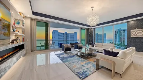 401 Quay Commons Sarasota FL 34236