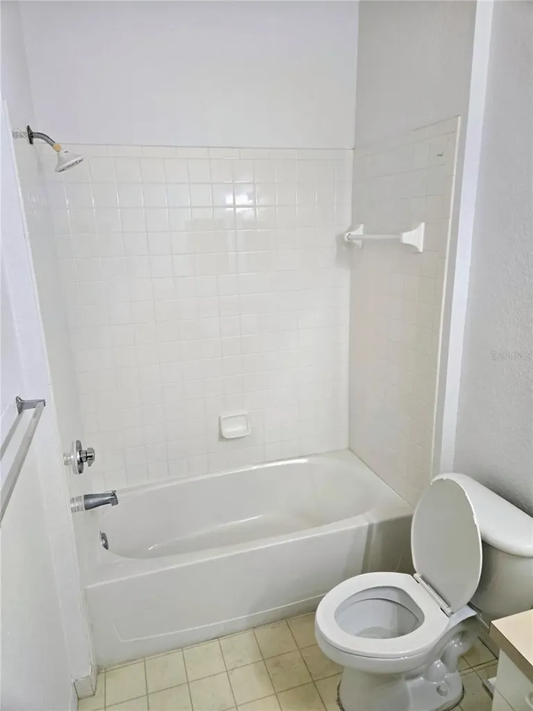 3561 Conroy Road Orlando FL 32839