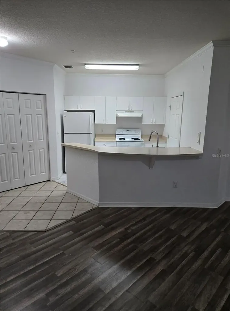 3561 Conroy Road Orlando FL 32839