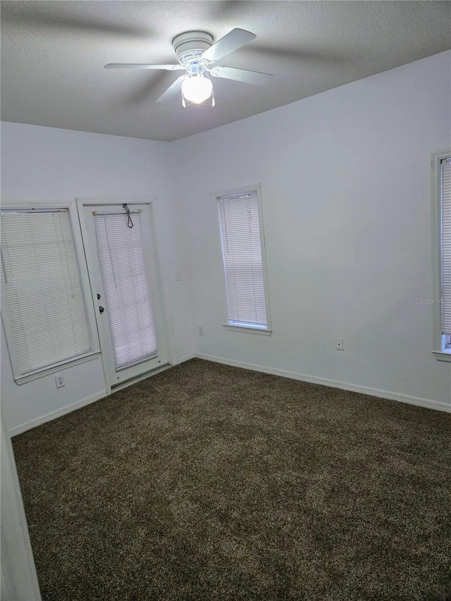 3561 Conroy Road Orlando FL 32839