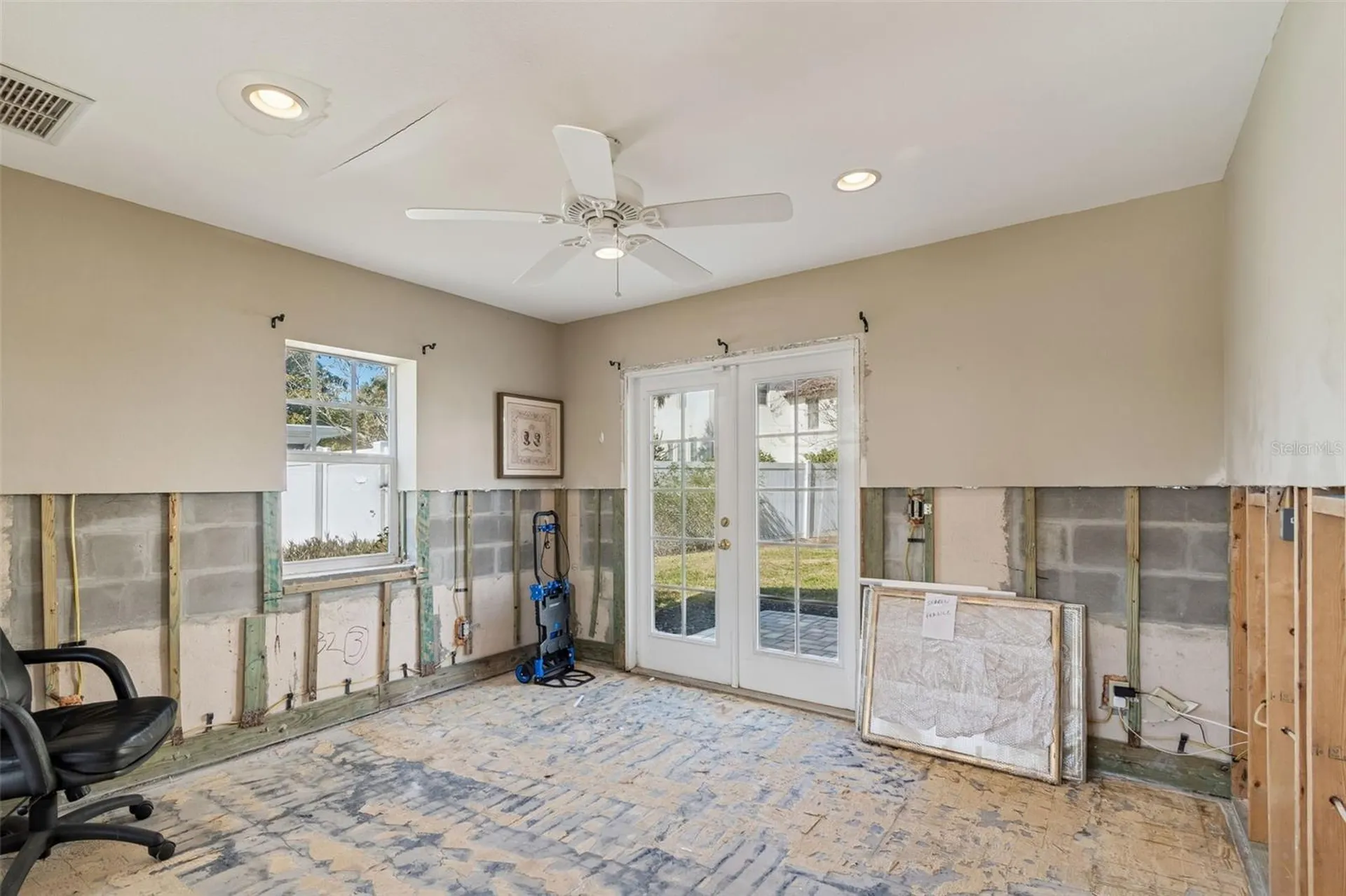 19 Sandpiper Road Tampa FL 33609