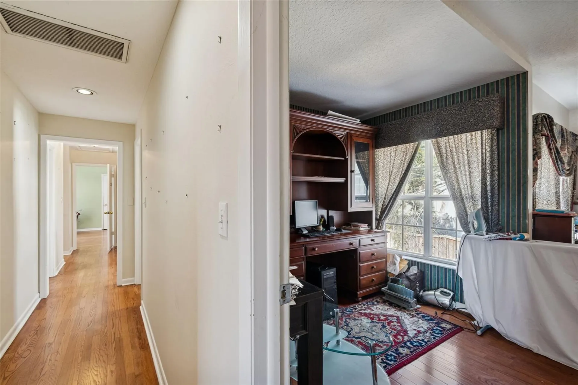 19 Sandpiper Road Tampa FL 33609
