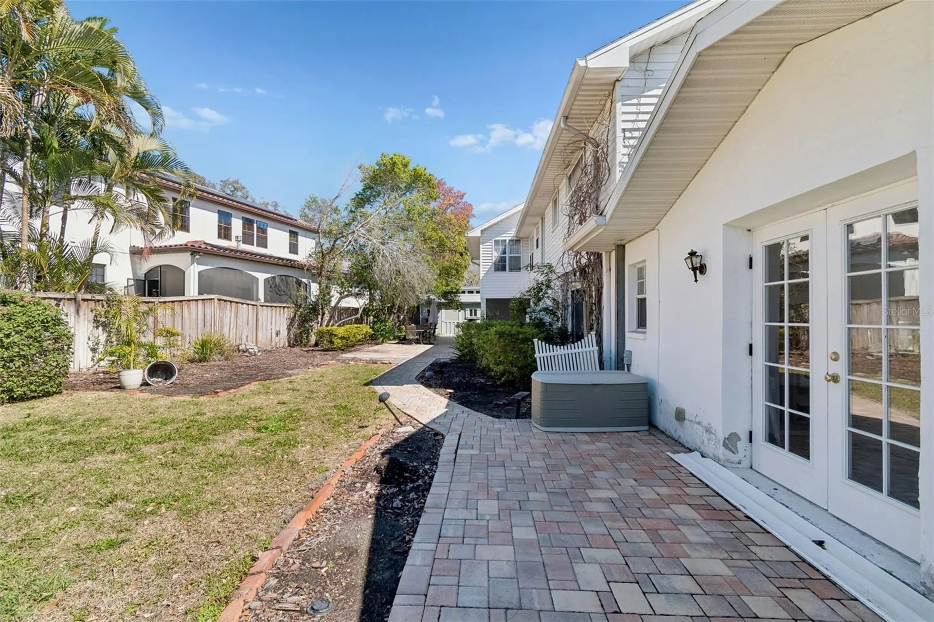 19 Sandpiper Road Tampa FL 33609