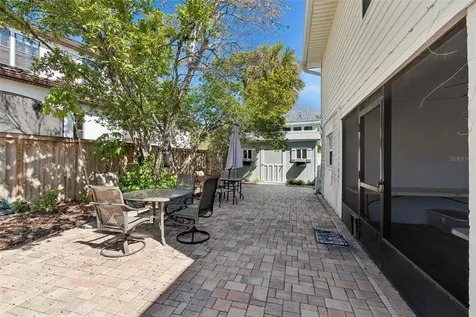 19 Sandpiper Road Tampa FL 33609