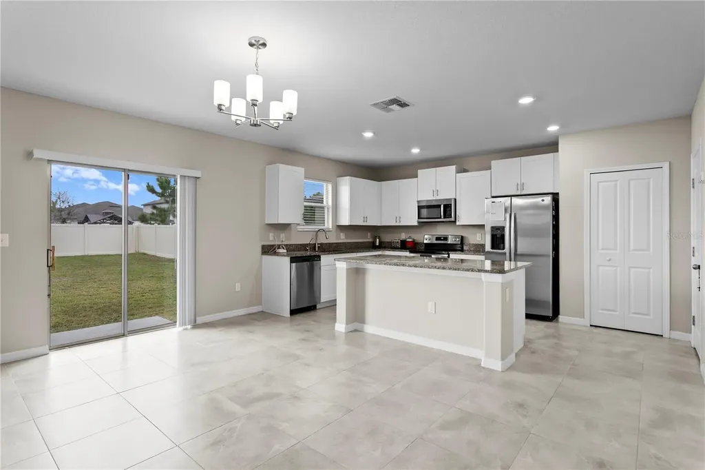 7109 Paradise Island Court Sun City Center FL 33573