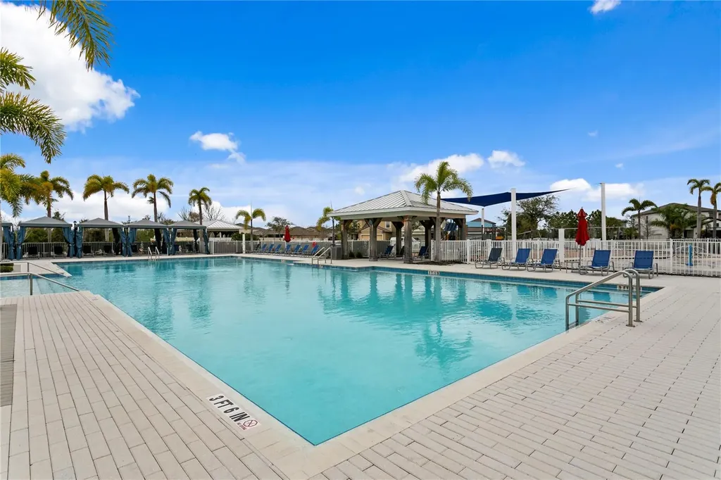 7109 Paradise Island Court Sun City Center FL 33573