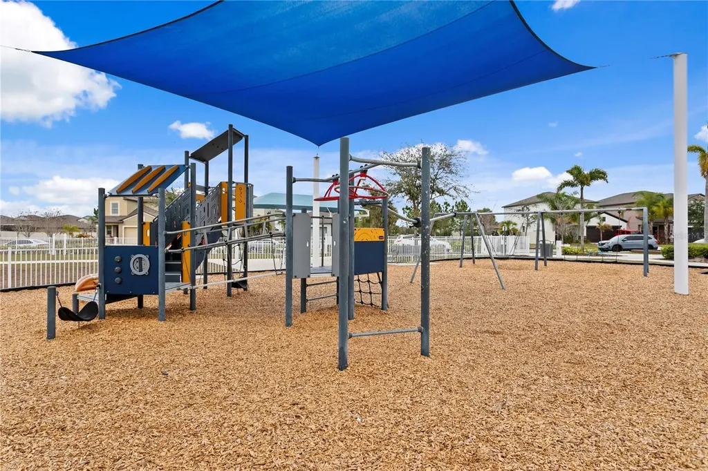 7109 Paradise Island Court Sun City Center FL 33573