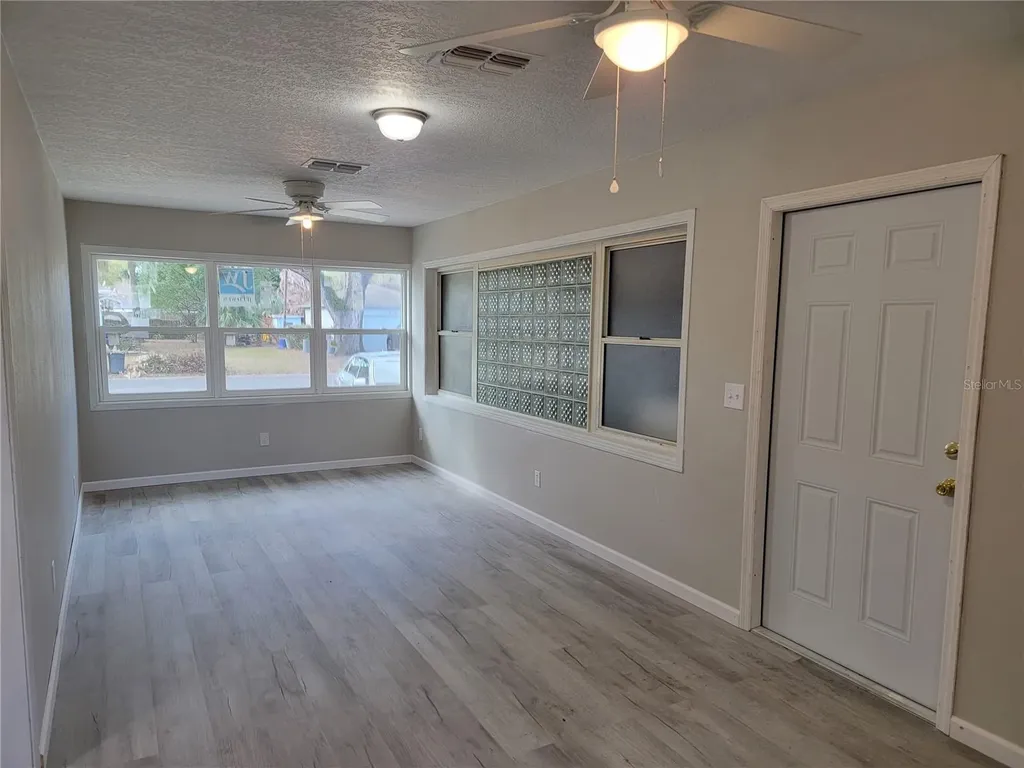 525 W Maxwell Street Lakeland FL 33803