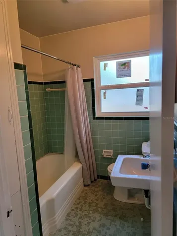 525 W Maxwell Street Lakeland FL 33803