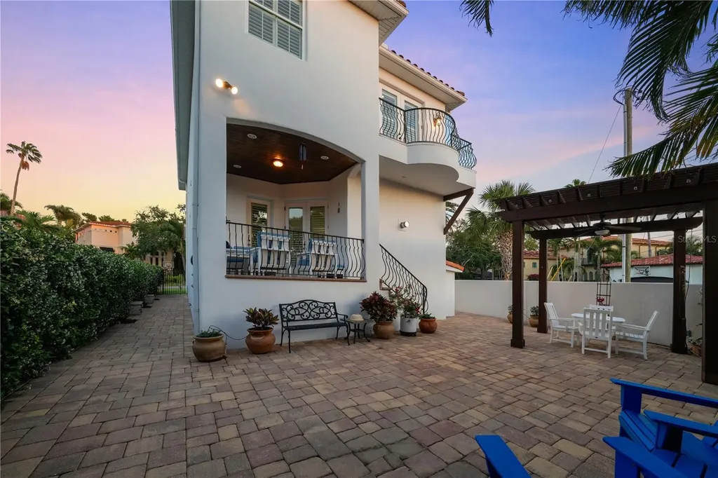 108 Bermuda Avenue Tampa FL 33606