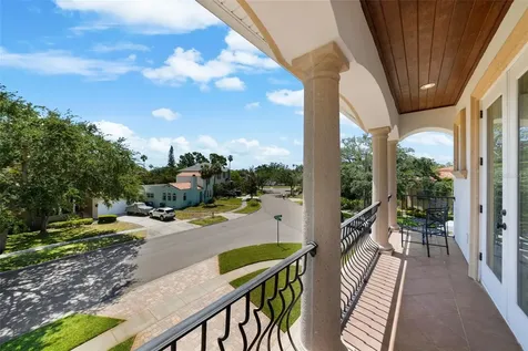 108 Bermuda Avenue Tampa FL 33606