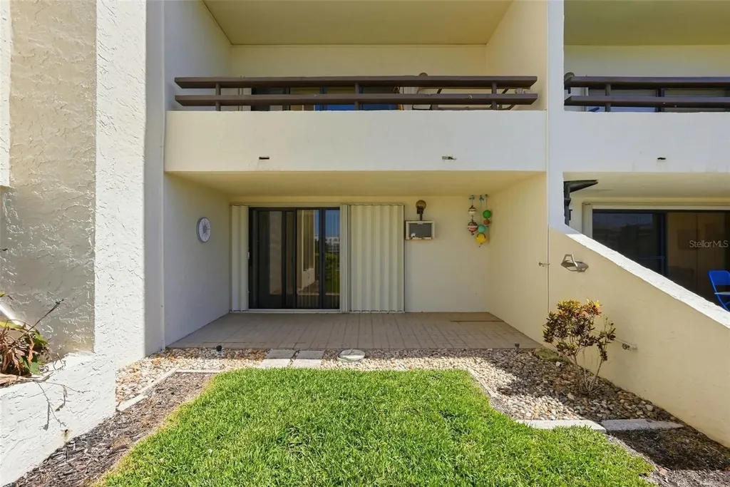 128 1st Street E. Tierra Verde FL 33715