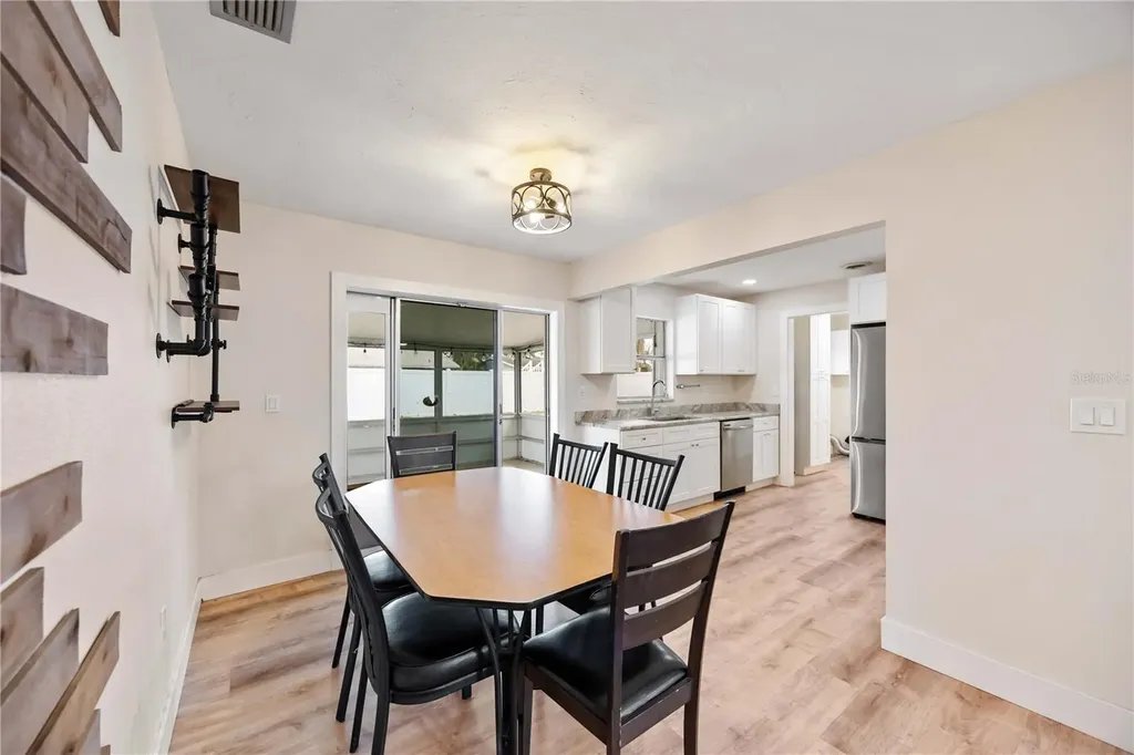 4112 36th Street W Bradenton FL 34205