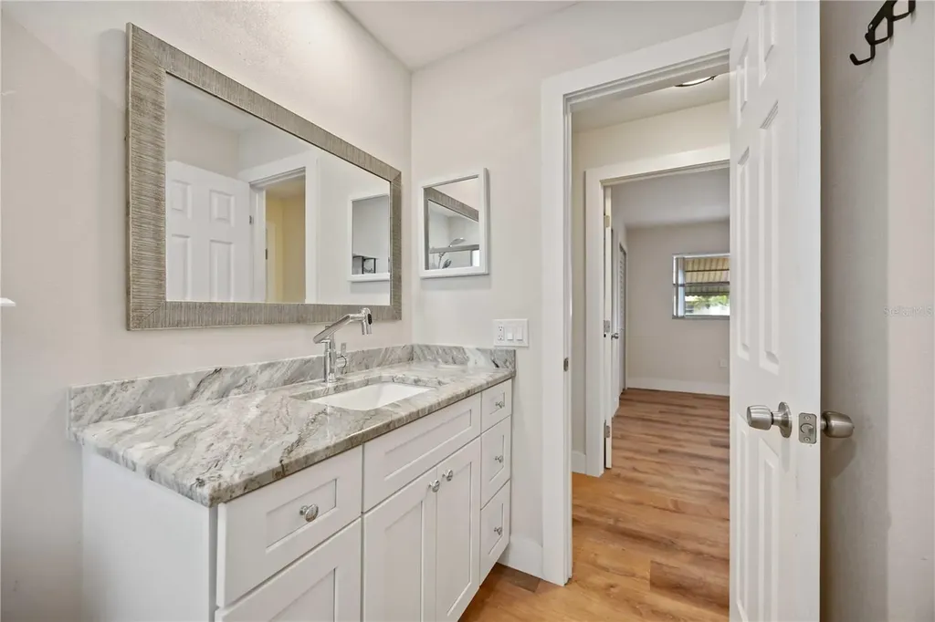 4112 36th Street W Bradenton FL 34205