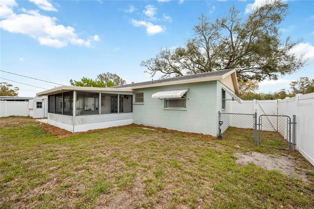 4112 36th Street W Bradenton FL 34205