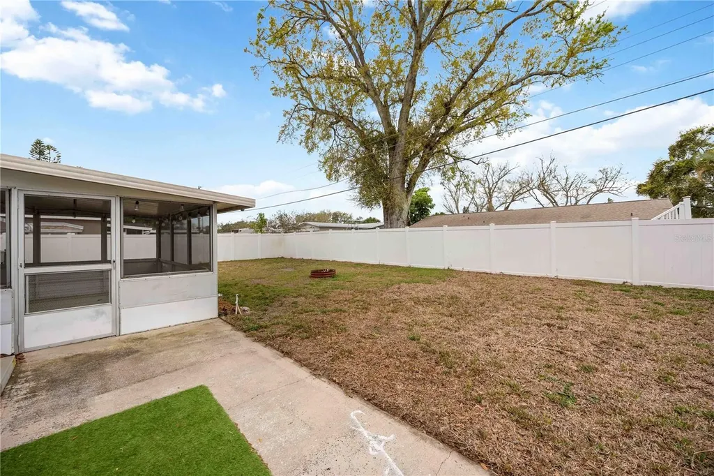 4112 36th Street W Bradenton FL 34205