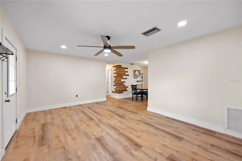 4112 36th Street W Bradenton FL 34205