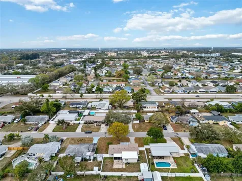 4112 36th Street W Bradenton FL 34205