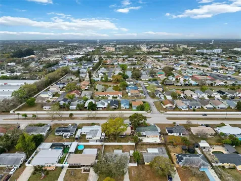 4112 36th Street W Bradenton FL 34205