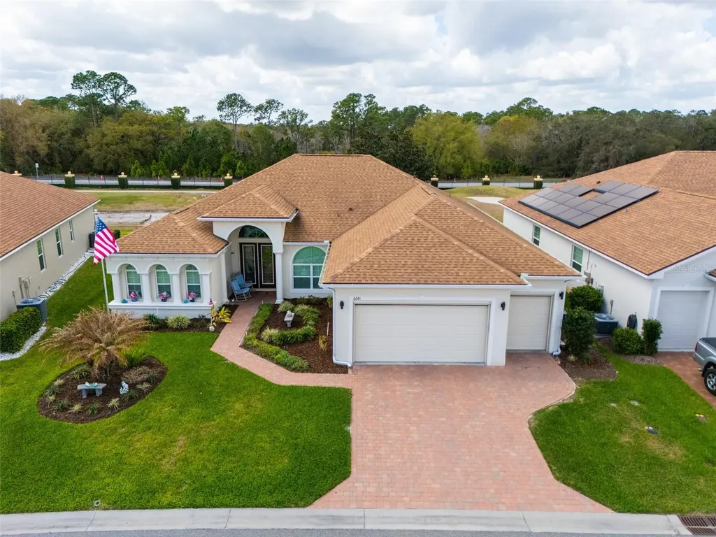 6261 Pinehurst Loop Winter Haven FL 33884