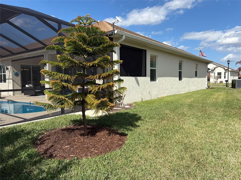 6261 Pinehurst Loop Winter Haven FL 33884
