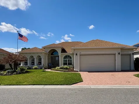 6261 Pinehurst Loop Winter Haven FL 33884
