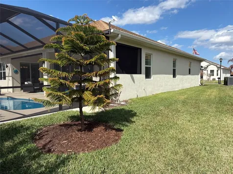 6261 Pinehurst Loop Winter Haven FL 33884
