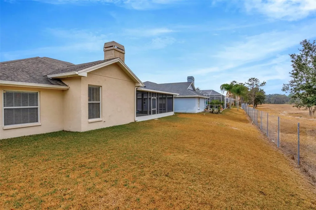 18810 Forest Glen Court Tampa FL 33647