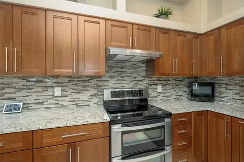 18810 Forest Glen Court Tampa FL 33647