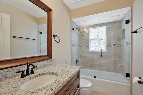 18810 Forest Glen Court Tampa FL 33647