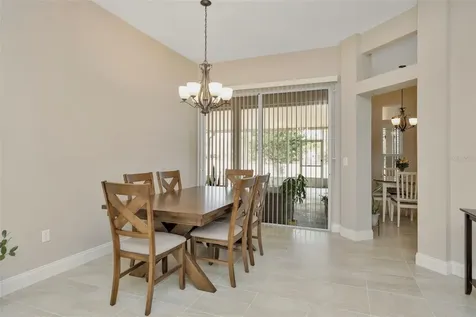 18810 Forest Glen Court Tampa FL 33647