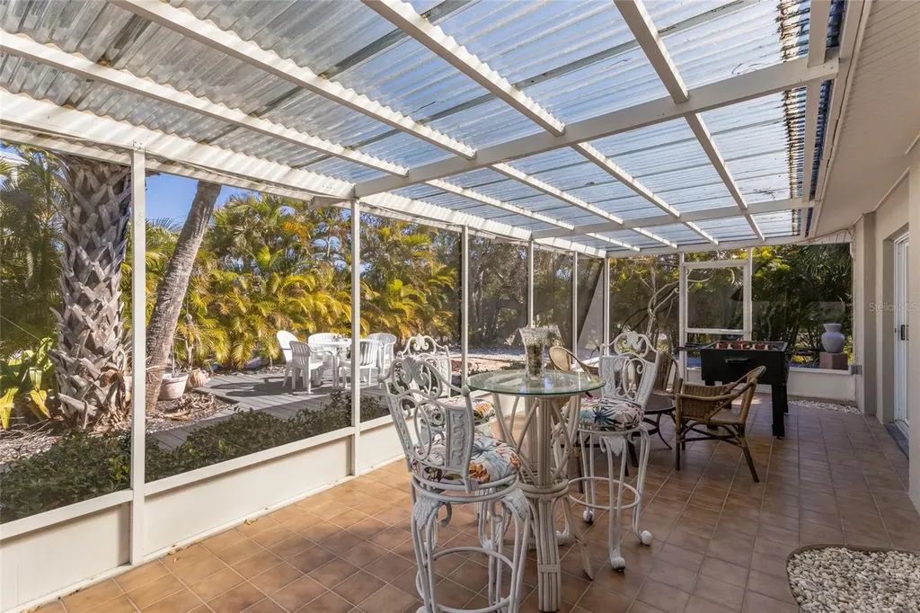 419 Clark Drive Holmes Beach FL 34217