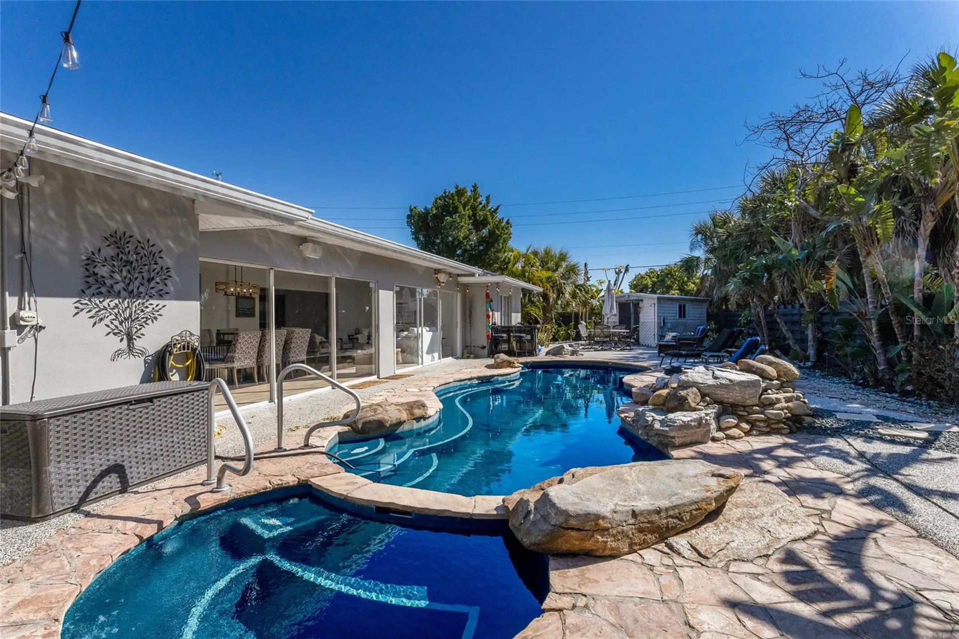 419 Clark Drive Holmes Beach FL 34217