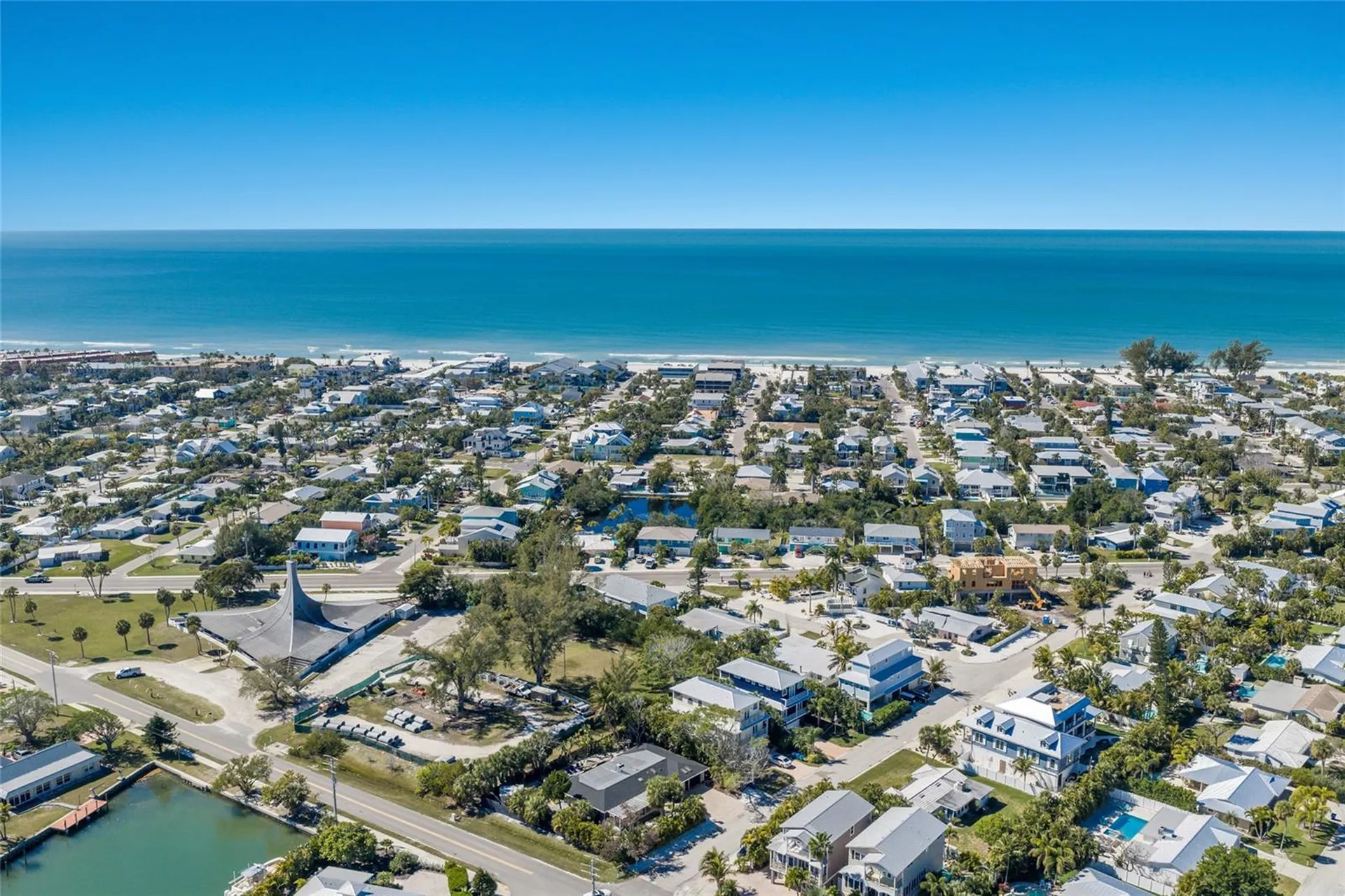 419 Clark Drive Holmes Beach FL 34217