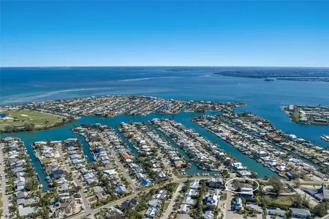 419 Clark Drive Holmes Beach FL 34217