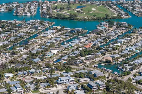419 Clark Drive Holmes Beach FL 34217