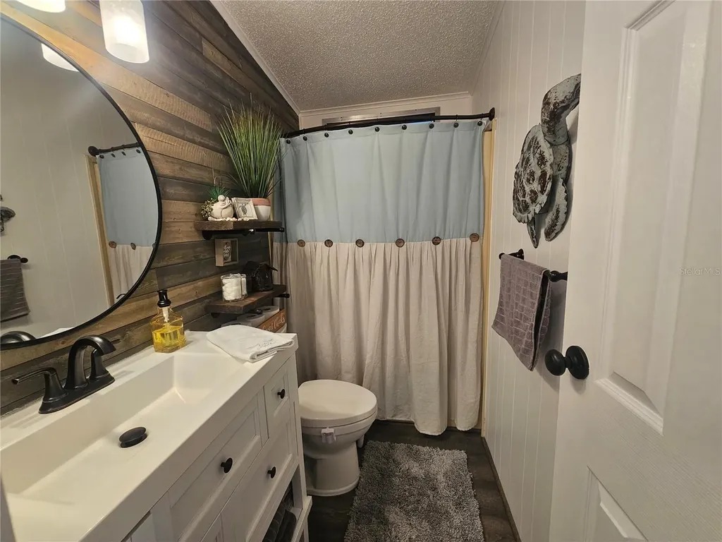 433 Sailfish Boulevard Oldsmar FL 34677