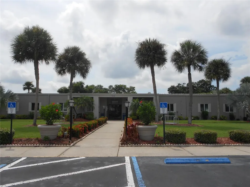 433 Sailfish Boulevard Oldsmar FL 34677