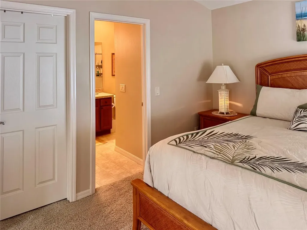 2000 Goldenrod Court The Villages FL 32162