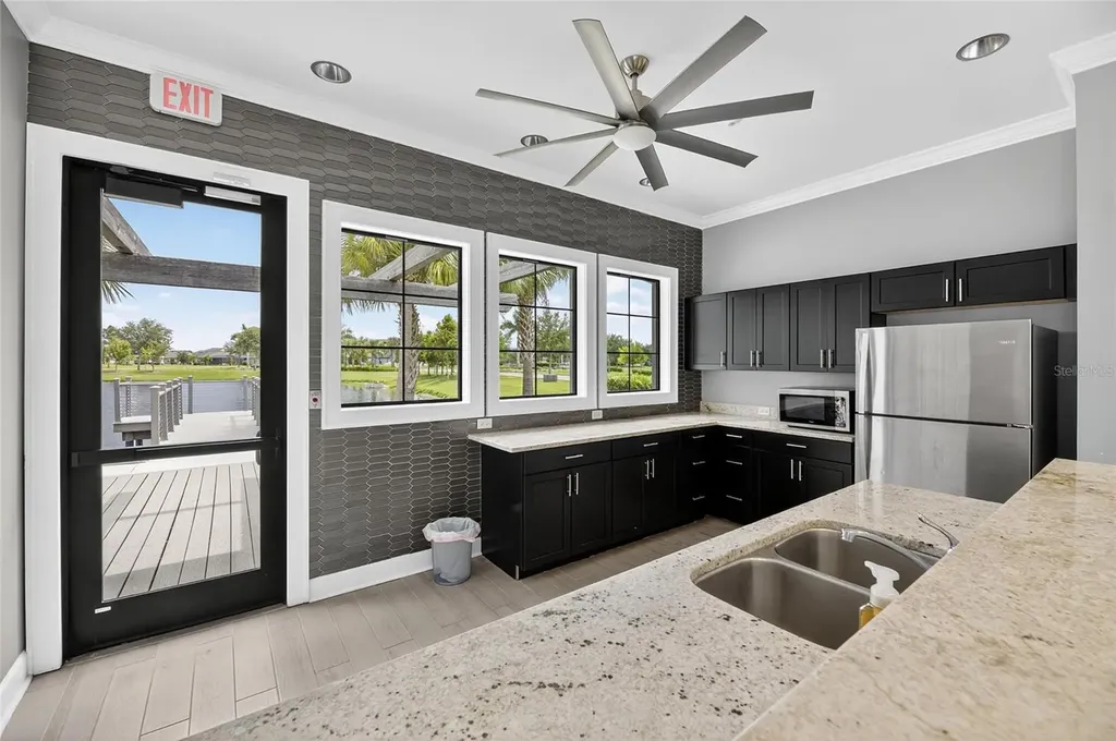 15716 Miller Creek Drive Sun City Center FL 33573
