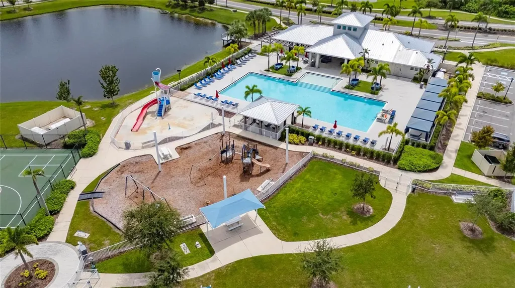 15716 Miller Creek Drive Sun City Center FL 33573
